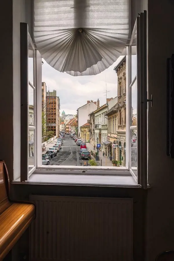 Santico Art Hotel And Hostel Budapest