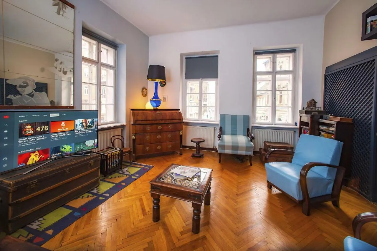 Santico Art Hotel And Hostel 부다페스트